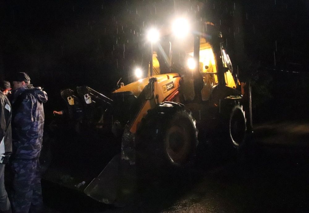 Peste 80 de persoane evacuate din localitatea Baranca