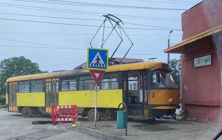 Tramvai deraiat în municipiul Botoșani FOTO