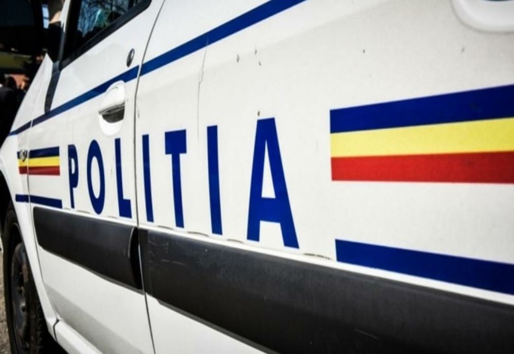 Vecinii unui bărbat au sunat la 112 și le-au spus polițiștilor că acesta conduce beat!