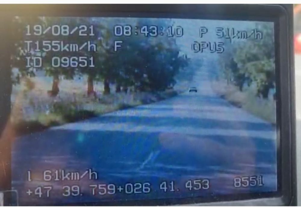 Vitezoman la 20 de ani! Viteza surprinsă de aparatul radar