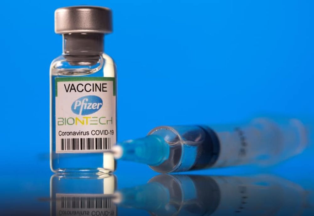 O nouă tranșă de vaccin Pfizer este adusă luni și marți în România