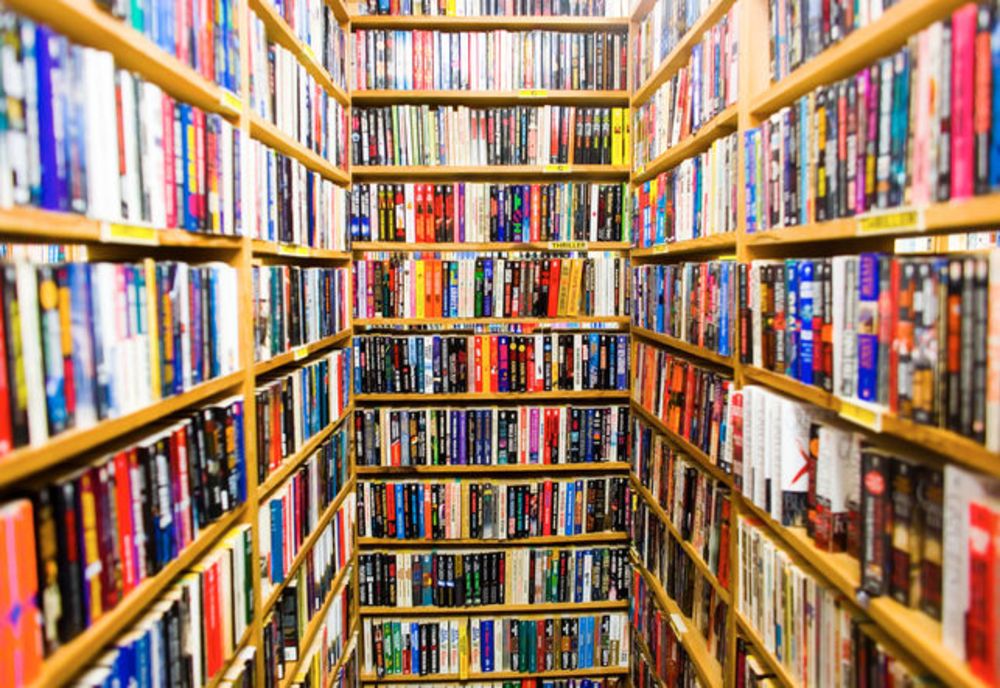 Peste 1000 de volume de cărți prin donații pentru biblioteca din Șendriceni