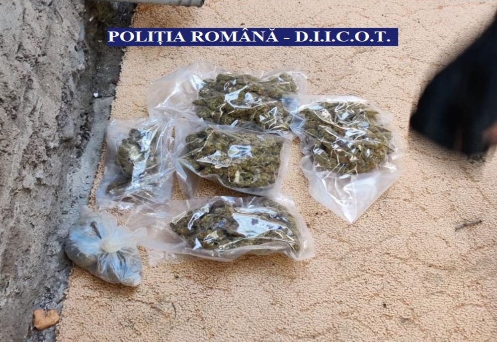 Șofer drogat, prins cu ”marfa” asupra lui