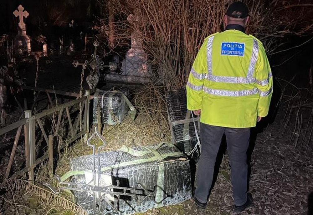 Ţigarete de contrabandă, în valoare de peste 68.000 de lei, descoperite în cimitir 