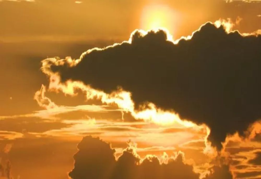 Prognoza meteo pentru următoarele 4 săptămâni: Nou val de căldură începând cu jumătatea lunii