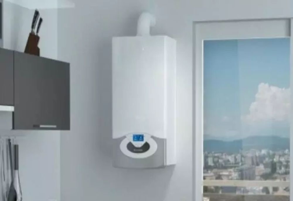 Anunțul care-i îngrozește pe români. Vom plăti taxă nu numai pe CENTRALA de apartament, ci și pe carburanți