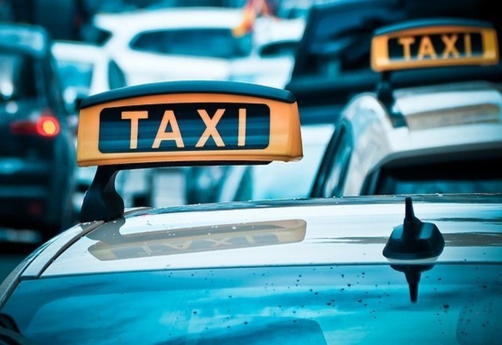31 de taximetriști, amendați într-o singură zi