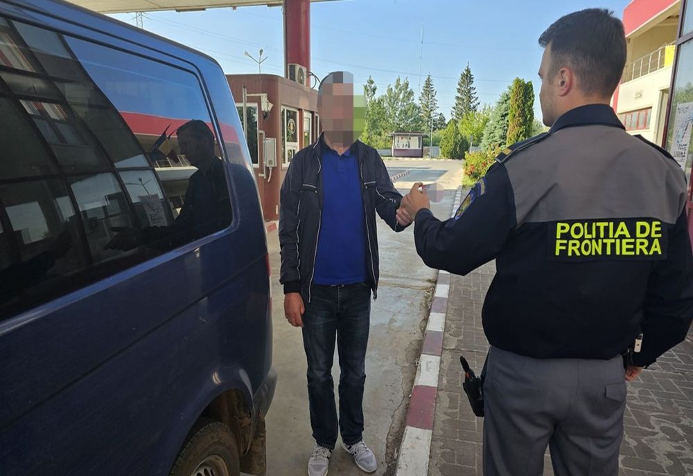 Permis de ședere fals, procurat cu 400 de euro, descoperit la controlul de frontieră