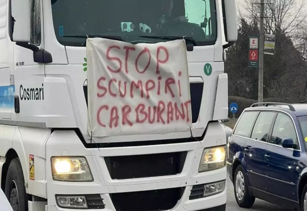 Fermierii și transportatorii NU renunță la proteste după întâlnirea cu Marcel Ciolacu! Negocierile se reiau astăzi