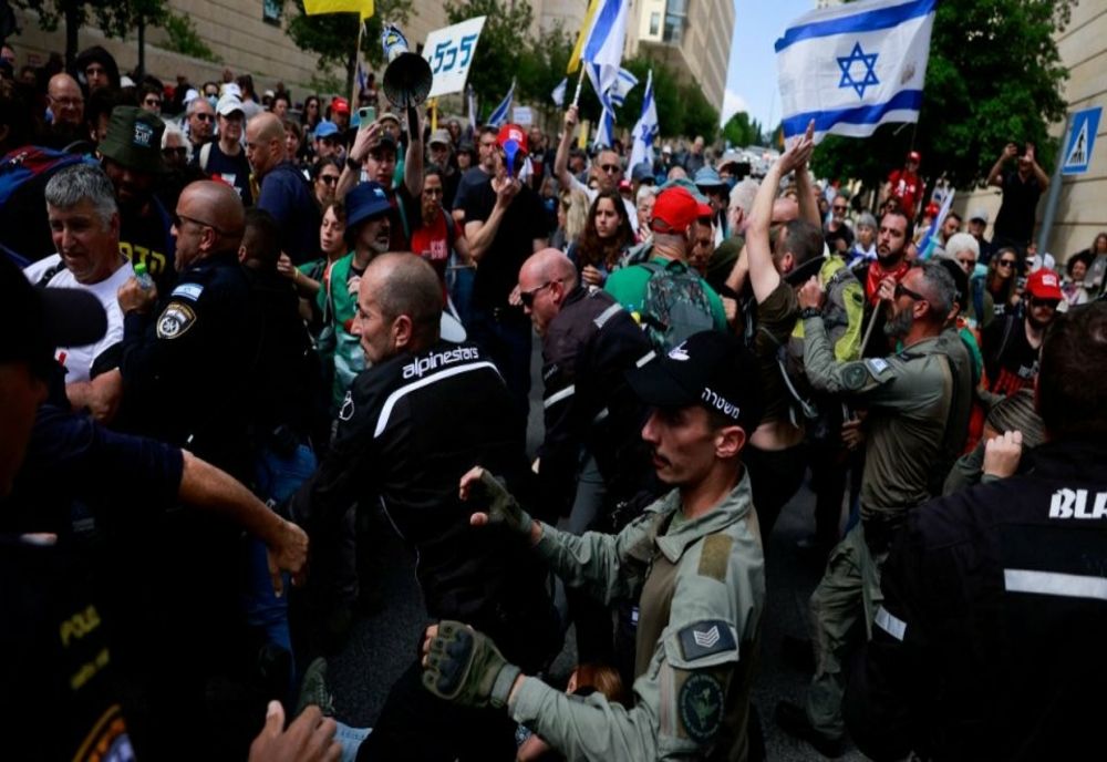 NOI PROTESTE ÎN ISRAEL DUPĂ CE GUVERNUL A ANUNȚAT PLANUL DE A OCUPA ÎNTREAGA FÂȘIE GAZA