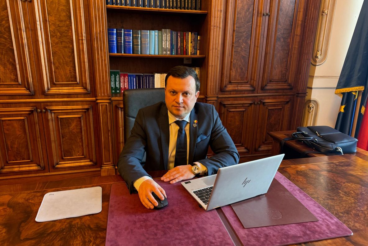 CĂTĂLIN SILEGEANU (SENATOR AUR): ,,ROMÂNIA NU ARE NEVOIE DE AUSTERITATE PERMANENTĂ, CI DE PLANURI PE TERMEN LUNG”