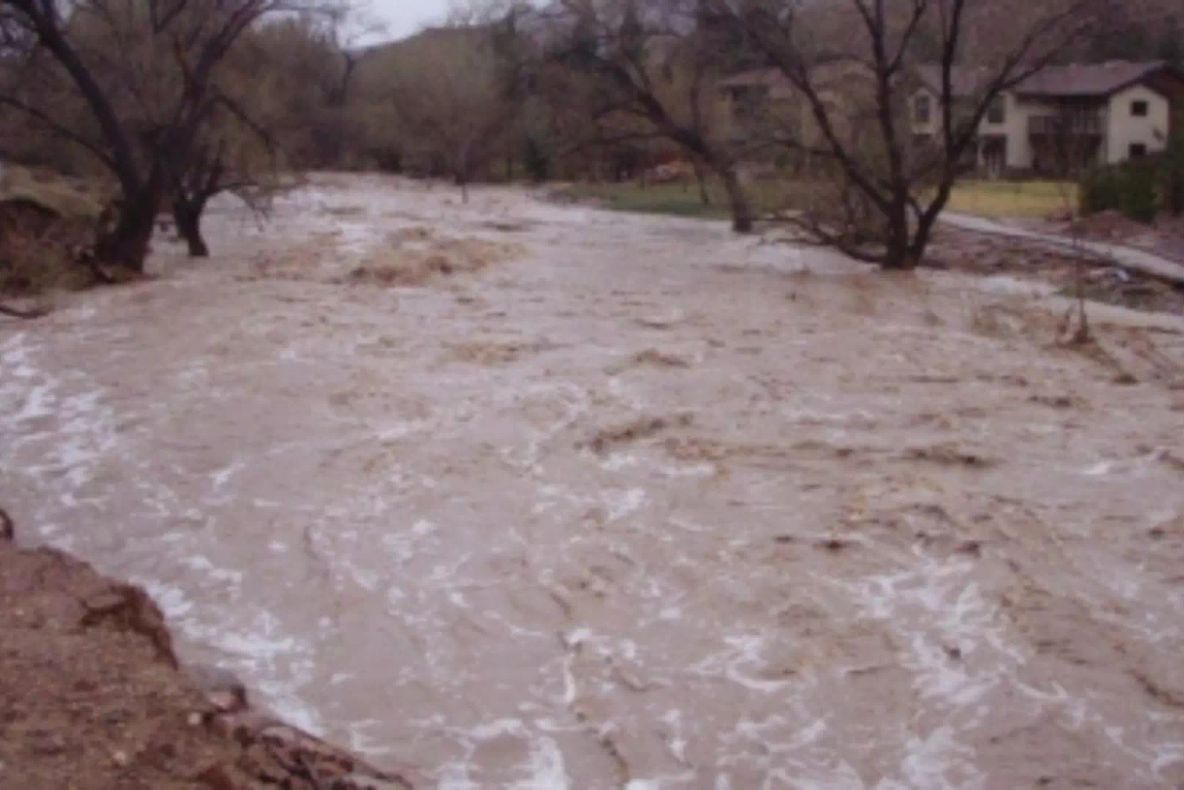 Cod portocaliu de inundații: viituri periculoase așteptate pe aceste râuri din țară