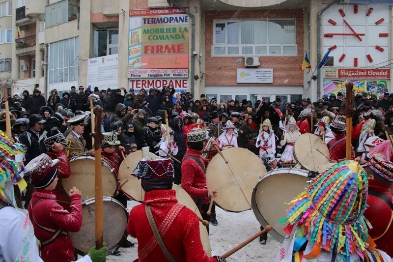 festiva datini si obiceiuri (21)