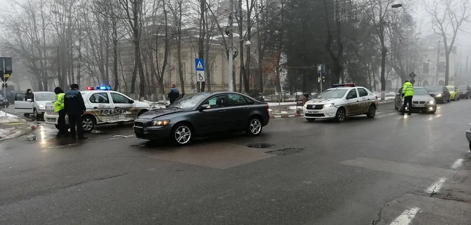 accident masina politiei