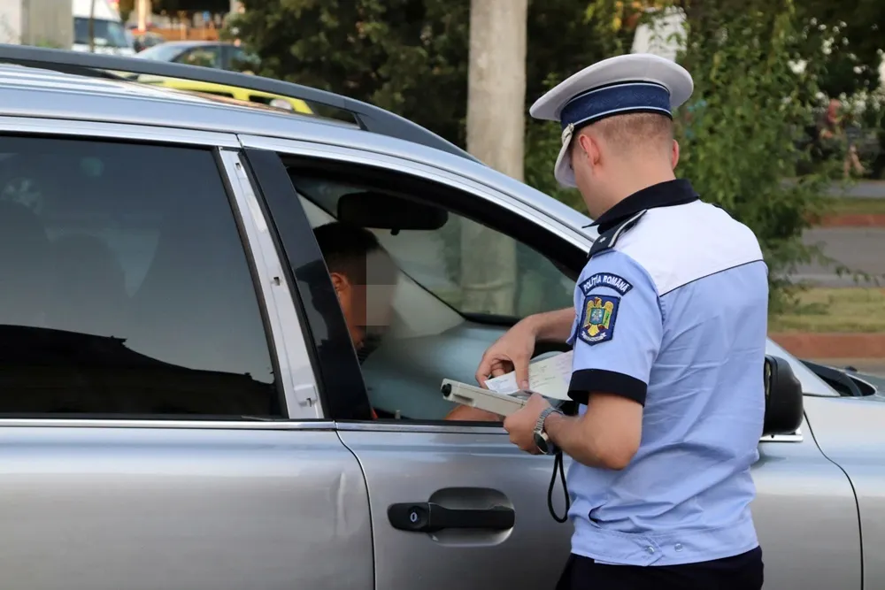 politist rutiera, masina oprita4