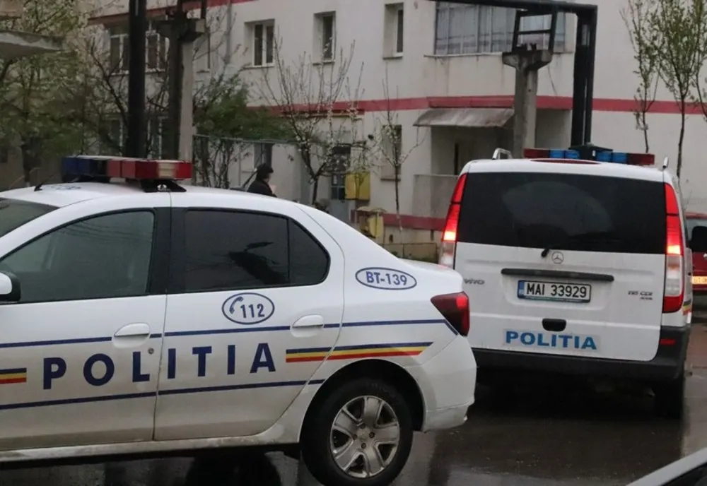 Minori reținuți pentru furturi și tâlhării