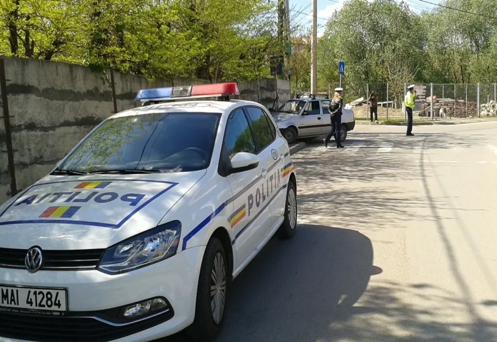 Tânăr prins după o urmărire în trafic