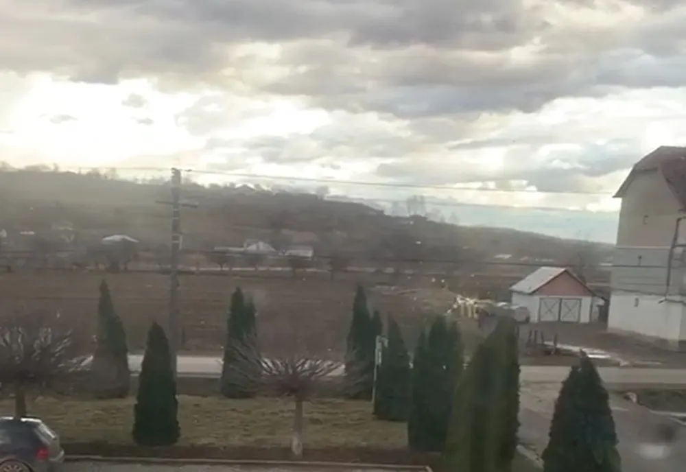 Peste 200 de locuințe rămase fără energie electrică în județul Botoșani VIDEO