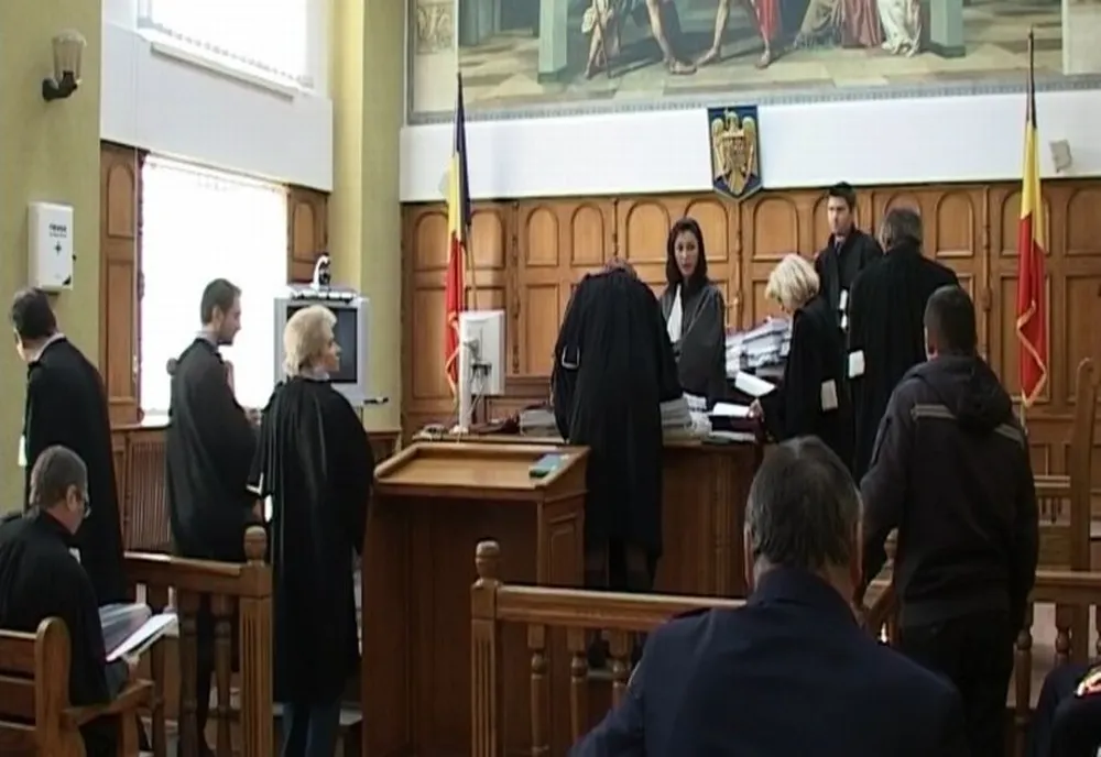Tânăr judecat pentru tentativă de omor