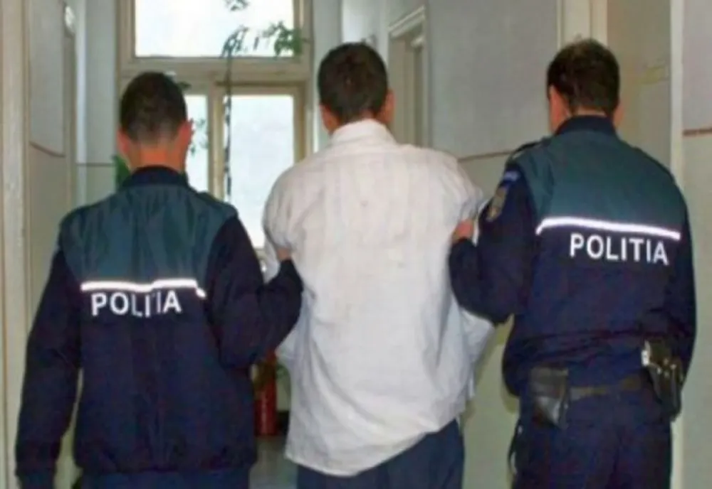 Și-a petrecut noaptea în arest pentru că a încălcat ordinul de protecție