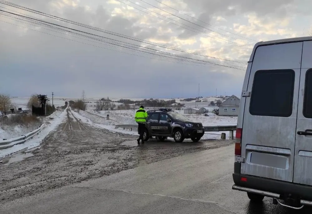 Depistat la volan, deşi nu obţinuse niciodată dreptul de a conduce