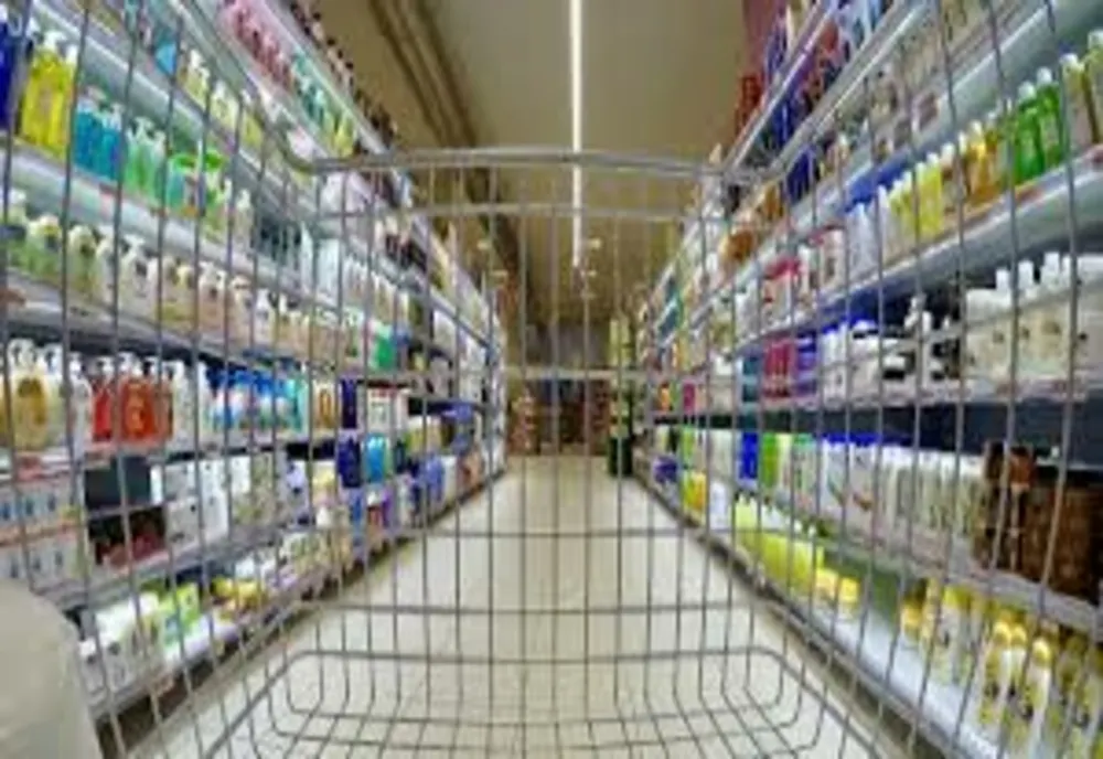 Românii dau cei mai mulți bani pe mâncare din UE. Cum stăm la capitolul alcool