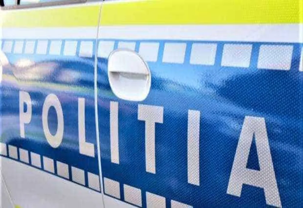 SCANDAL PE O STRADĂ DIN BOTOŞANI: PATRU TINERI AU FOST REŢINUŢI