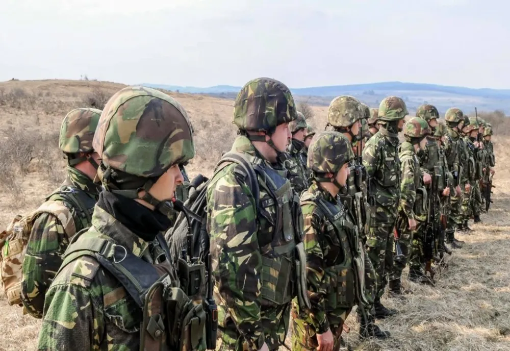 TRUPE PENTRU GRUPUL DE LUPTĂ AL NATO DIN ROMÂNIA, DE LA CINCU, TRIMISE ANUL VIITOR DE BELGIA