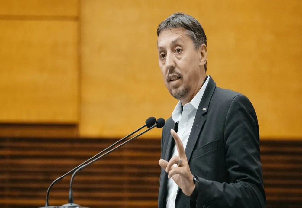 DANIEL DAVID: „EDUCAȚIA ȘI-A FĂCUT DATORIA, NU MAI E LOC DE ALTE MĂSURI DE AUSTERITATE”