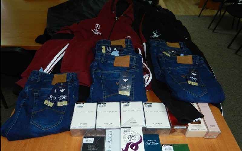 haine-parfumuri-e1519289835939