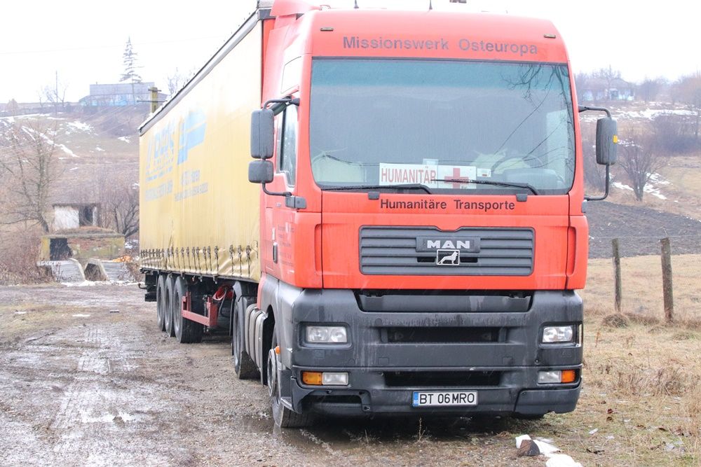 pomarla, ajutoare de la italieni (12)