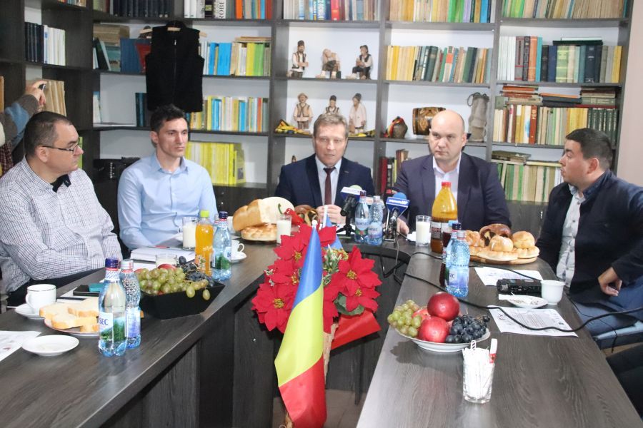 statiunea popaui conferinta