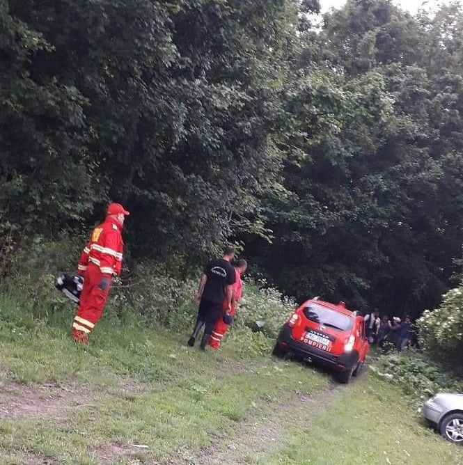 pompieri cautari padure1