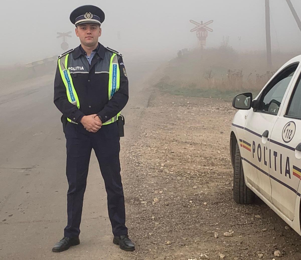 politist trecre cale ferata