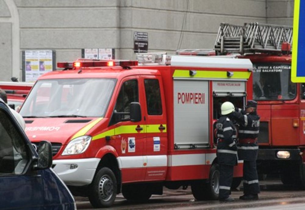 Bărbat de 47 de ani găsit decedat în locuință