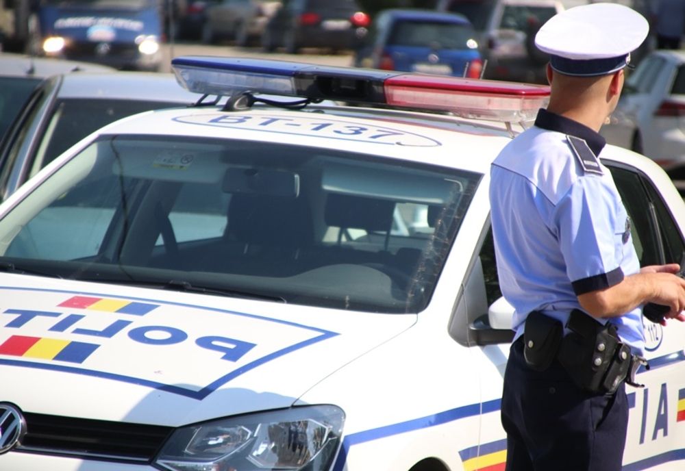 Două mașini avariate de un ofer beat