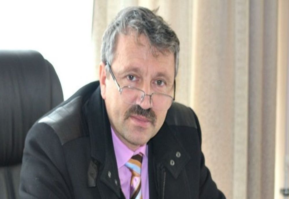 Primarul comunei Cristinești și-a pierdut mandatul