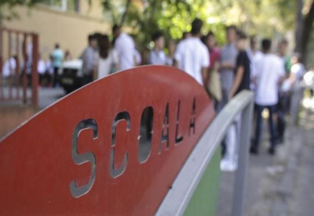 O nouă declarație pe propria răspundere ar putea să devină obligatorie în România la începutul anului școlar