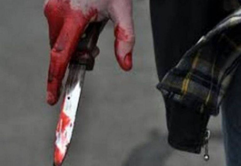 Trei tineri din Iași au fost înjunghiați noaptea trecută! Unul dintre ei a murit