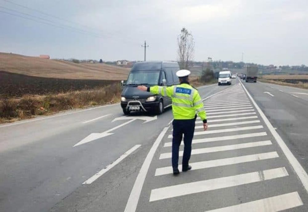 Infracțiuni la regimul rutier cercetate de polițiști