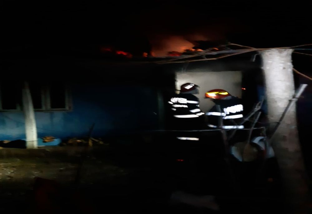 Atenție la suprasolicitarea instalației electrice! Locuință aprinsă de un scurtcircuit
