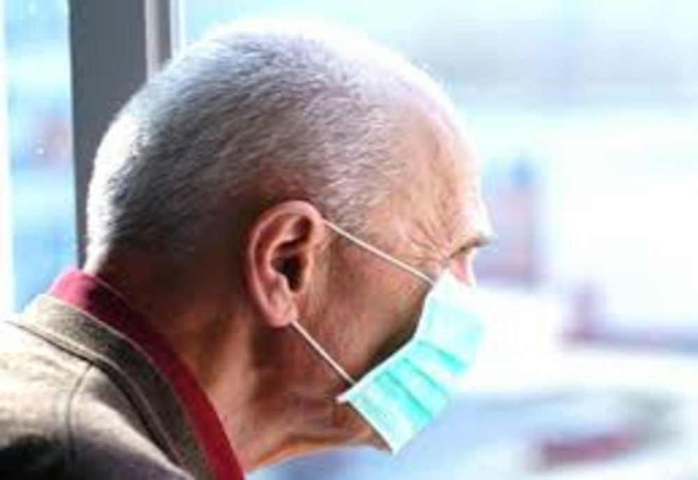 Medic de terapie intensivă: În zilele acestea se stinge o întreagă generație de bunici