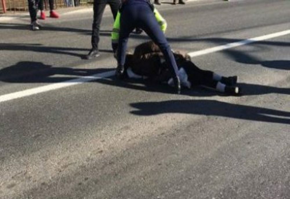 Adolescentă accidentată de un șofer băut