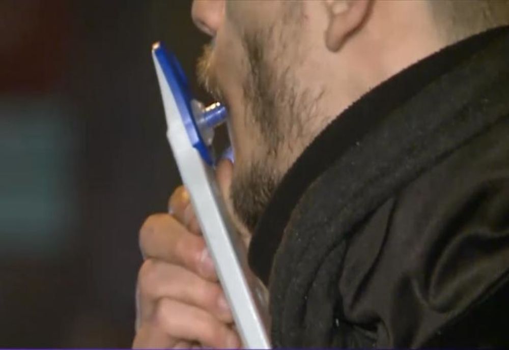 Un bărbat prins la volan drogat și cu dreptul de a conduce suspendat. Ce substanță a indicat aparatul drugtest