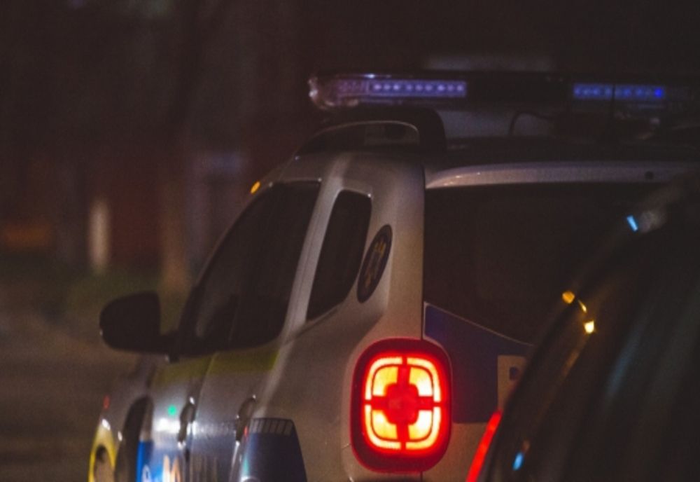 13 permise de conducere reținute de polițiști și peste 75 de amenzi aplicate