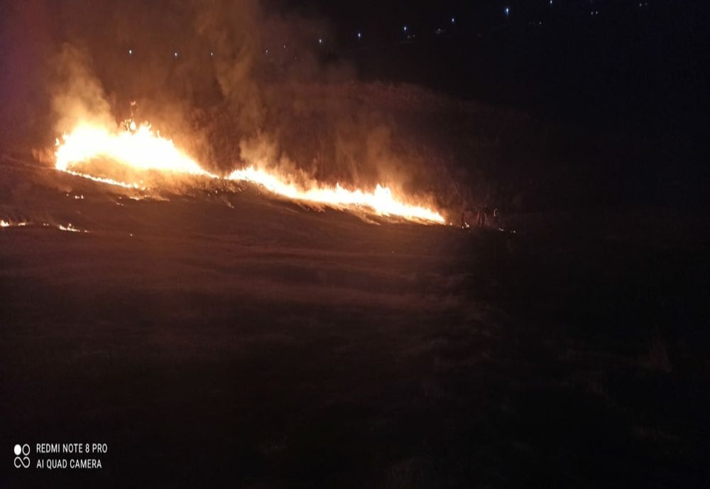 12 incendii în mai puțin de zece ore, la Botoșani, duminică