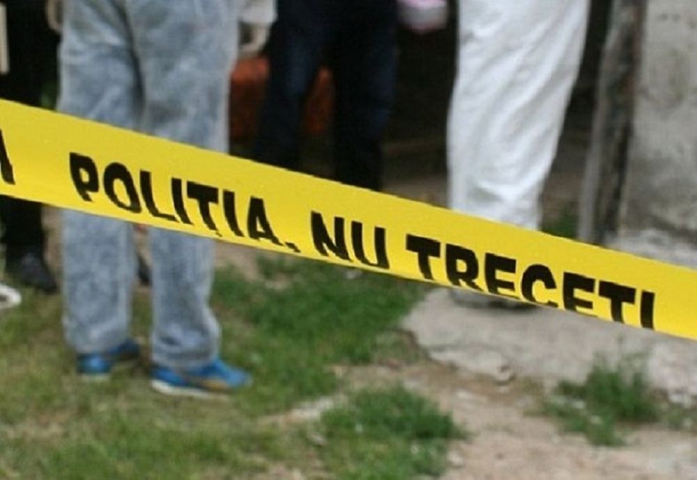 Crimă în Botoşani: Mamă şi fiică, găsite moarte în propria gospodărie,
