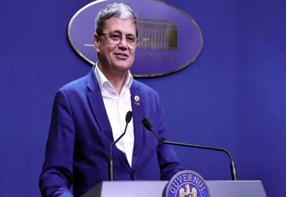 Marcel Boloș face economie la Ministerul Fondurilor Europene - Cheltuielile cu hârtia și tonerul, tăiate cu 1 milion de lei