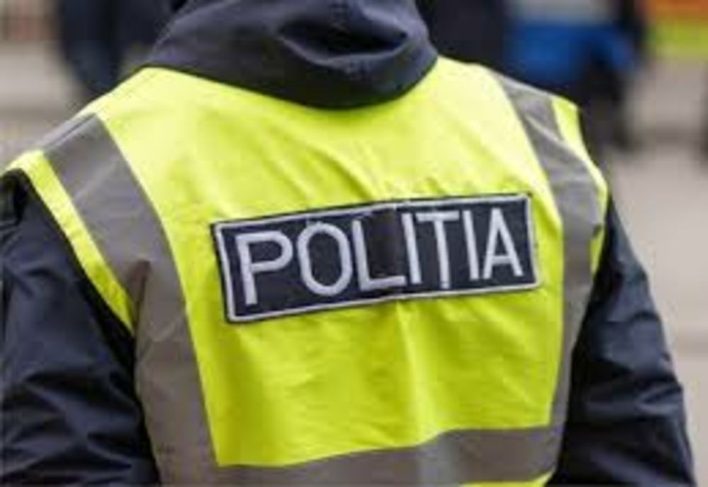 Zeci de mii de polițiști, jandarmi, pompieri, pe străzi în minivacanța de 1 Decembrie - Recomandări importante pentru români