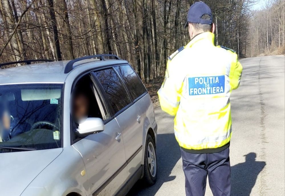 4.000 de euro a dat un bărbat pe un permis de conducere fals